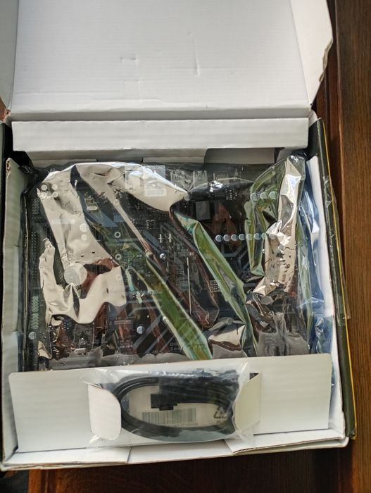 Placa de baza Gigabyte B450M DS3H