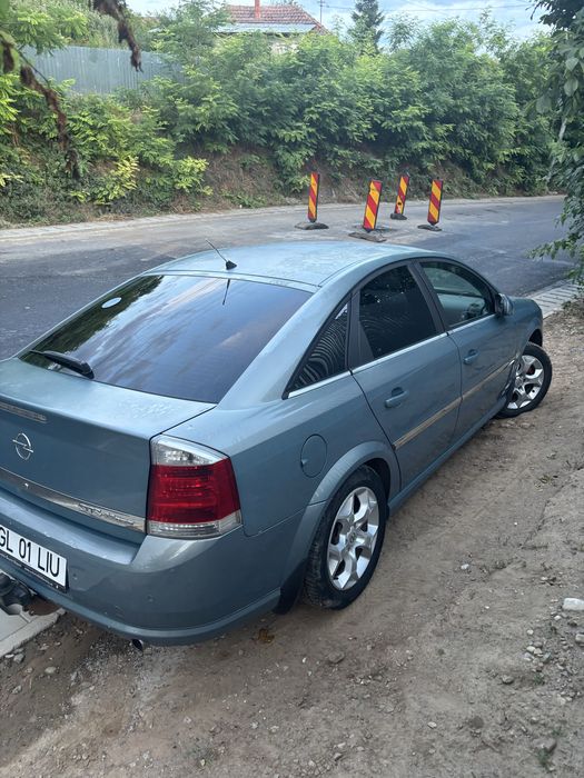 Opel Vectra C GTS 2.2 Benzină 155 CP | Automată | 2005 |