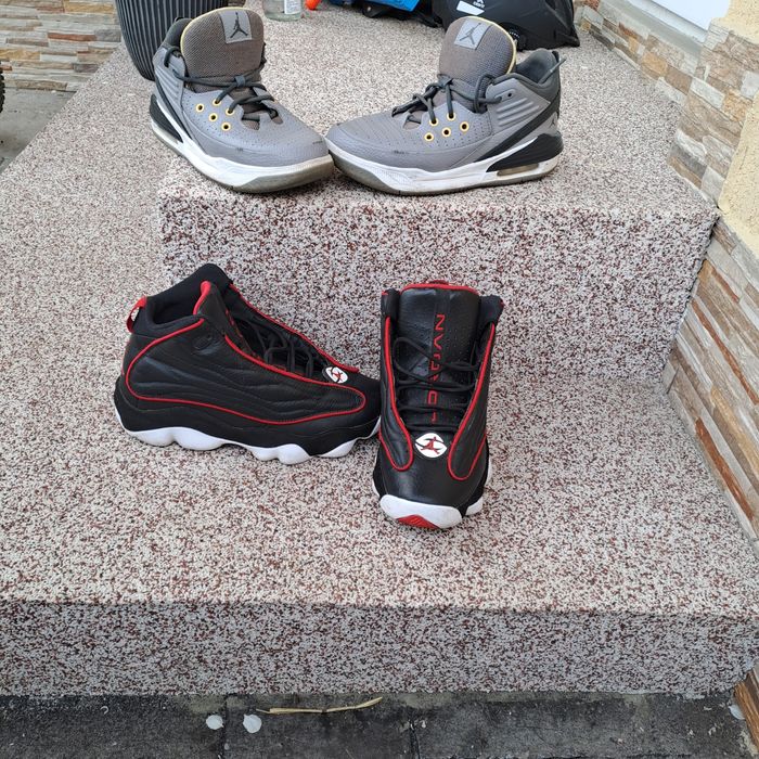 adidași Jordan foarte puțini folosiți