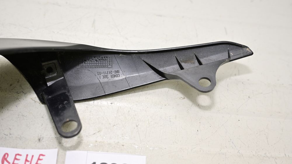 Carena Codita Spate Stanga Yamaha MT 07 2021 - 2023