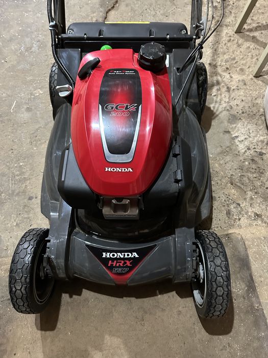 Mașină tuns gazon Honda HRX 537 HZ