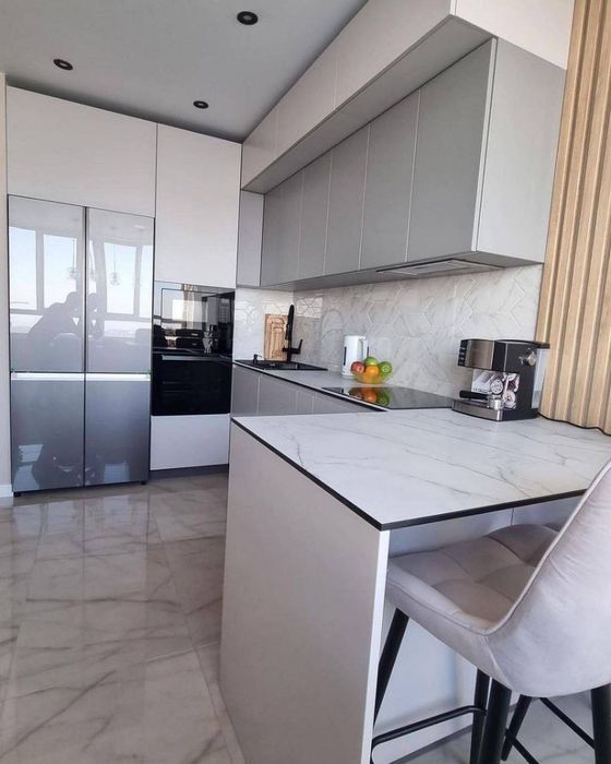 Oshxona mebeli hi tech uslubida