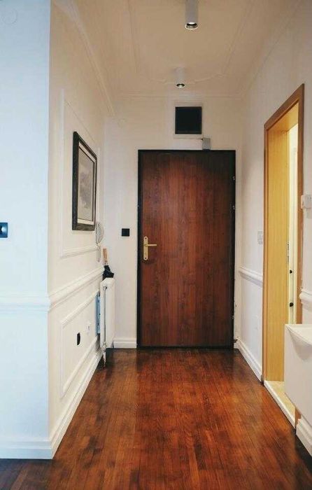 Дава се под наем Двустаен апартамент в Бургас, Изгрев - 57 кв.м за 229.5 € - Снимка #2