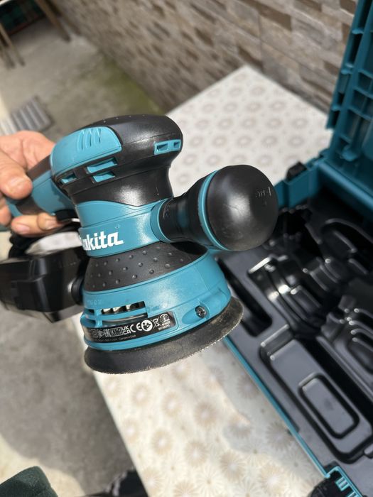 Електрически ексцентършлайф Makita BO5041, 300 W, Ø 125 мм
