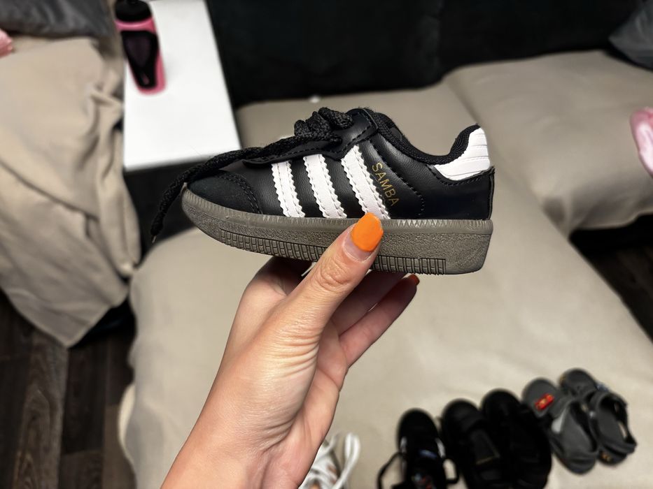 Детски обувки 10€
