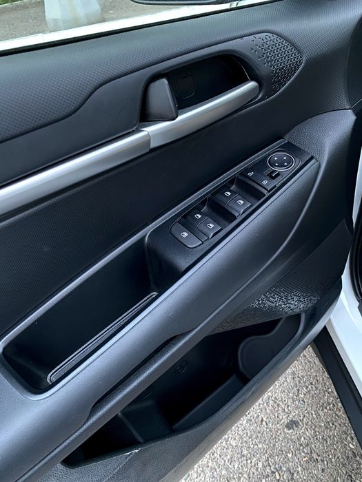 Kia Sonet LUXE Автомат
