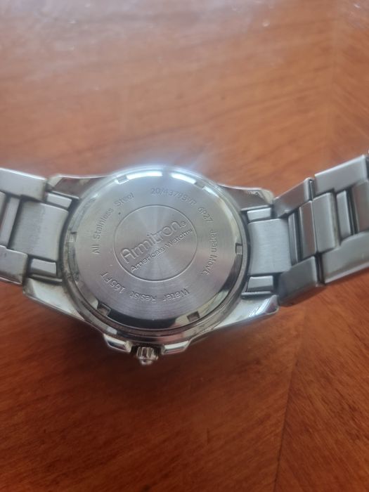 Ceas Armitron water 165 Resists Steel