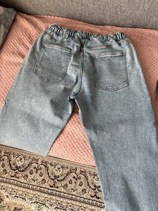 Джинсы джоггеры.