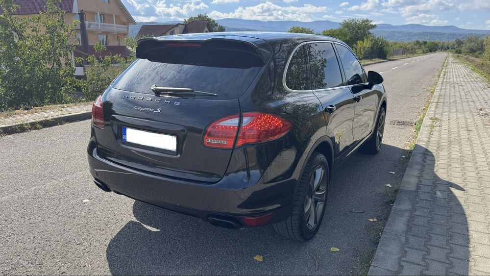 PORSCHE Cayenne 2011 — imagine 4