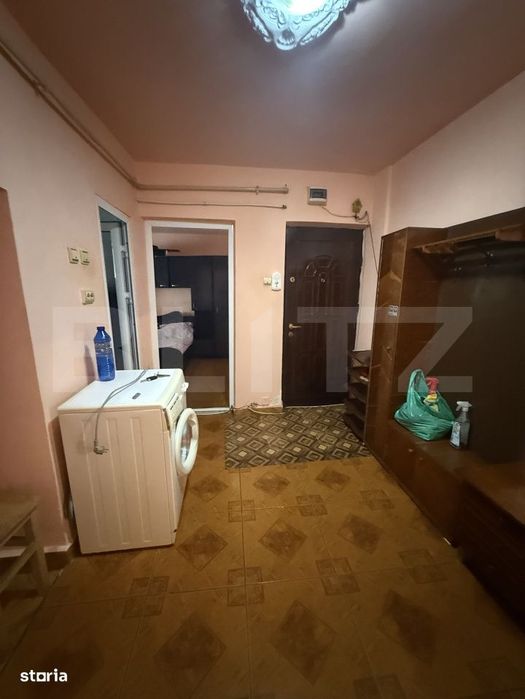 Apartament 2 camere decomandat, parter, Gaesti – zona buna