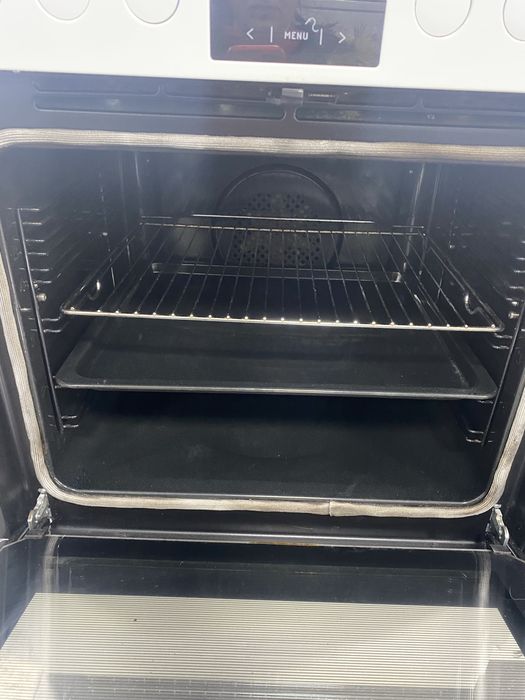 Свободностояща печка Gram Kip 17256 N с пиролиза