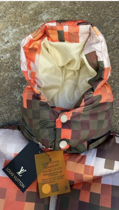 Geaca puffer louis vuitton