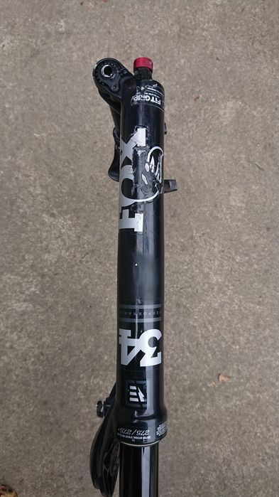 Fox 34 performance,27.5, boost 150mm.