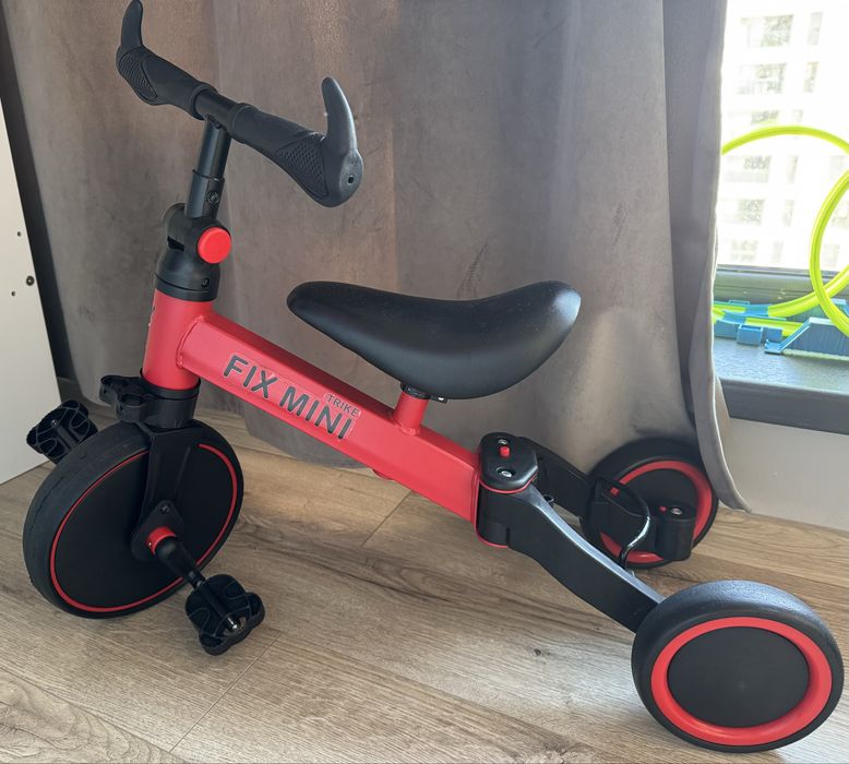 Tricicleta Trike Fix Mini 3-în-1