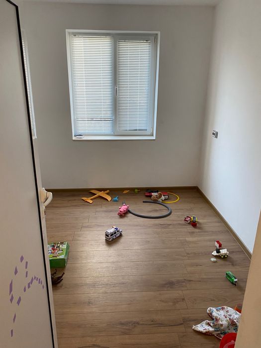 Дава се под наем Етаж от къща в Мездра - 80 кв.м за 306 € - Снимка #3