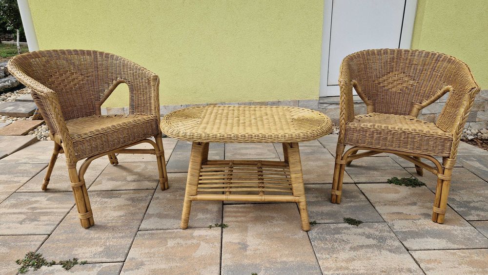 маса и столове естествен ратан