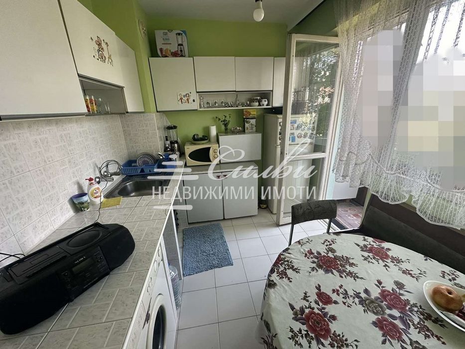 Продава се Тристаен апартамент в Шумен, Добруджански - 78 кв.м за 1210 €/кв.м - Снимка #10