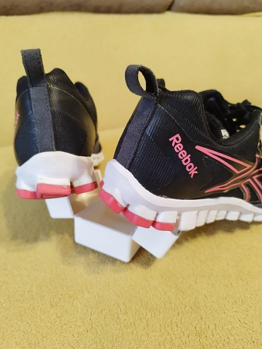 Reebook  real flex 38.5