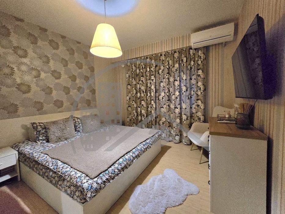 Продава се Двустаен апартамент в Добрич, Иглика - 60 кв.м за 984 €/кв.м - Снимка #1