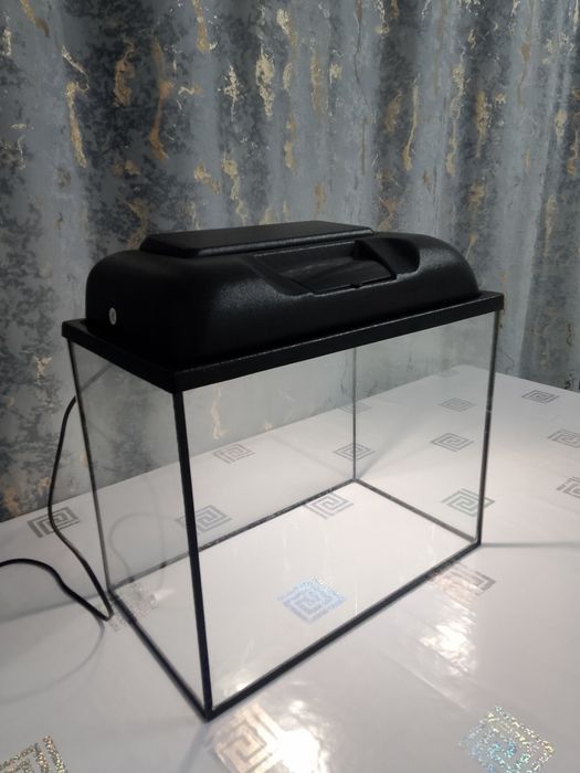 Продаётся Аквариумы.1)30л.2)35л.