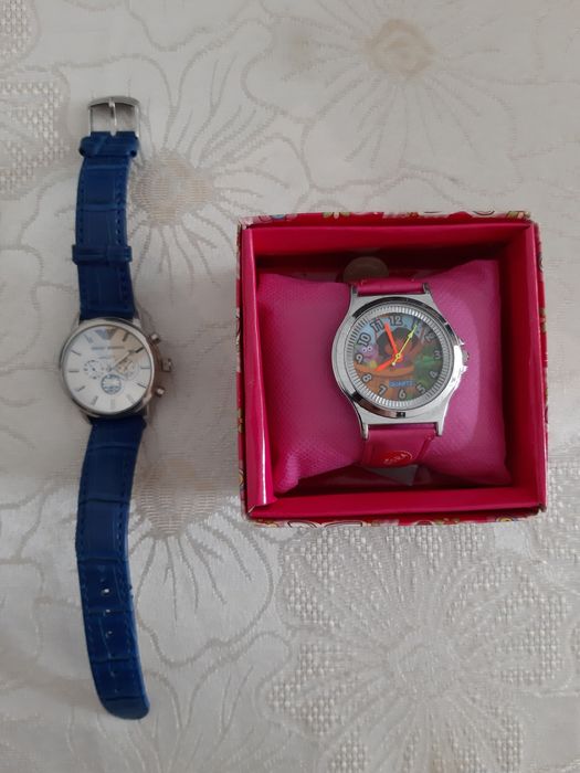 Часы ннручные на батарейках