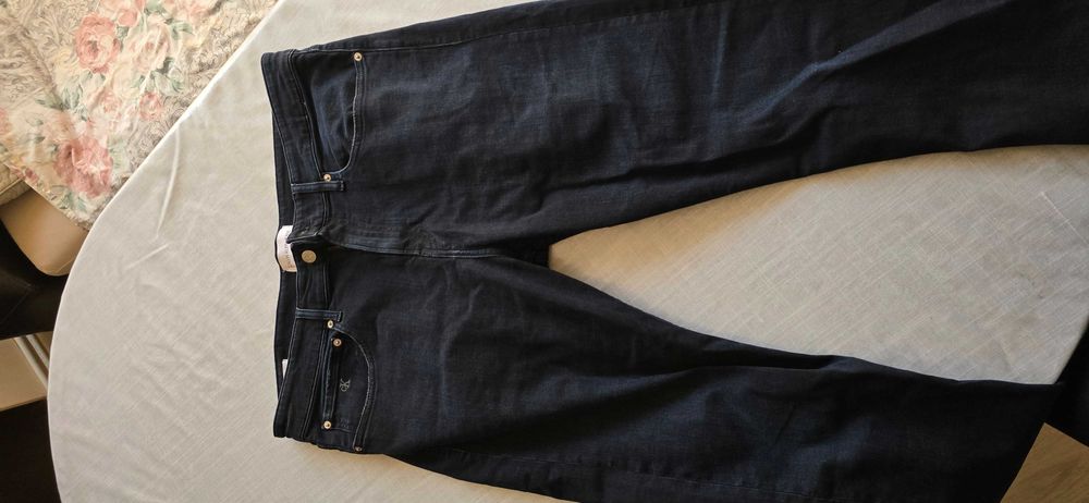 Calvin Klein Дънки Оригинални като нови