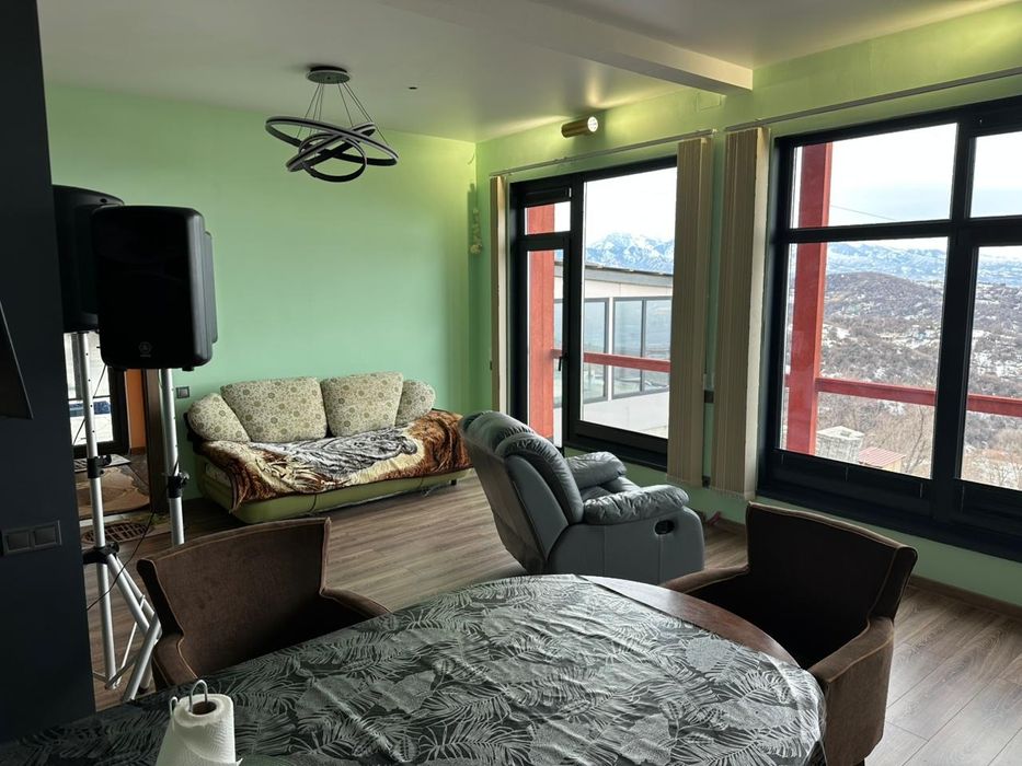 Дом, катедж  в аренду