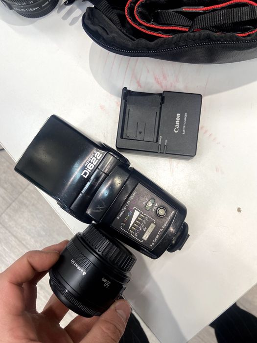 Canon EOS 550D в комплекте