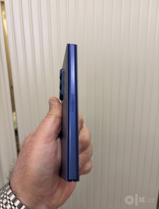 Samsung galaxy z fold 6