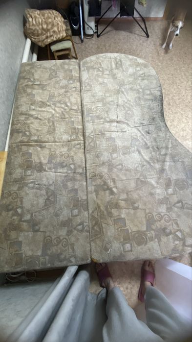 Отдам тахту бесплатно