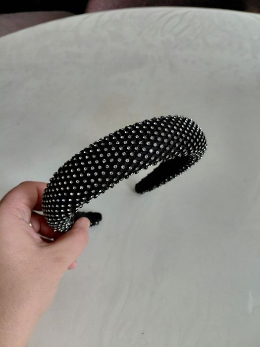 Coronita/bentita par