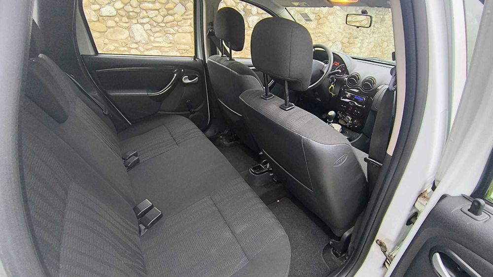 Dacia Duster 1,6 benzina 4x4