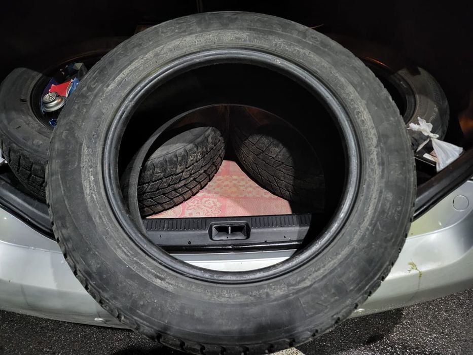 Продам зимние резины