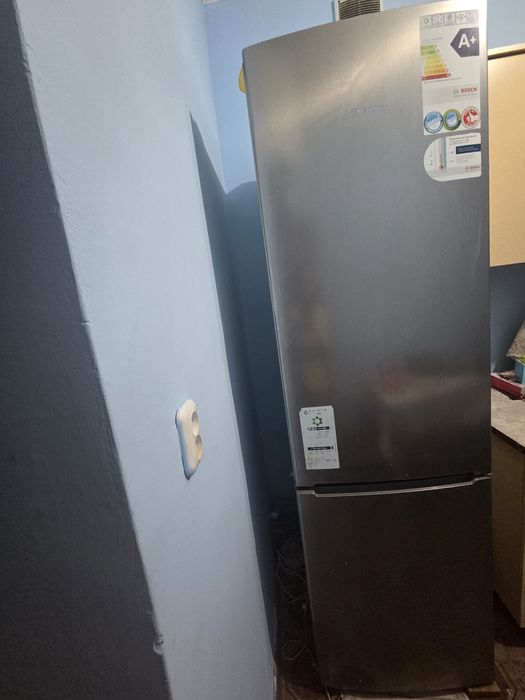 Продам холодильник Bocsh