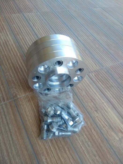 Flanșe distantiere 20 mm BMW