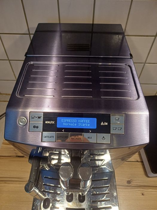 Кафе машина Delonghi Prima Donna S