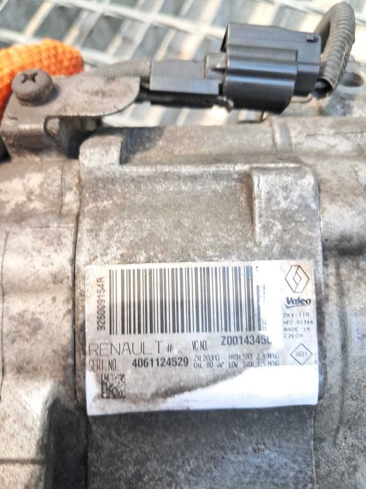 Compresor AC Dacia Duster 1.5 DCI cod 926009154R an 2010 - 2017 Compresor AC Renault Captur Renault Clio 4 Dacia Dokker Dacia Lodgy