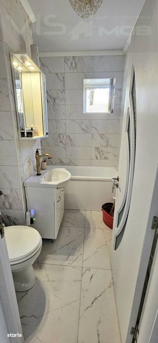 Apartament 2 camere, zona centrală - Etaj 2