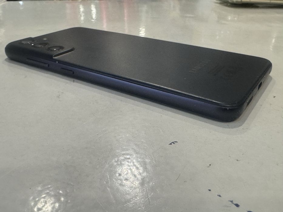 Продавам Samsung S21 FE 5G 128gb