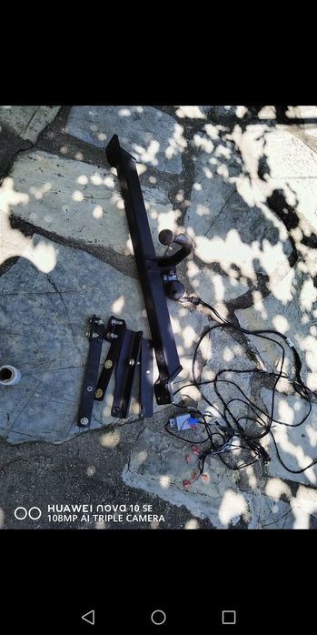 Теглич за мерседес