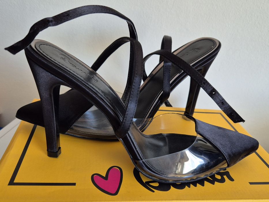 НОВИ черни токчета