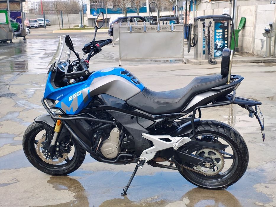 CFMOTO 650MT - 2021