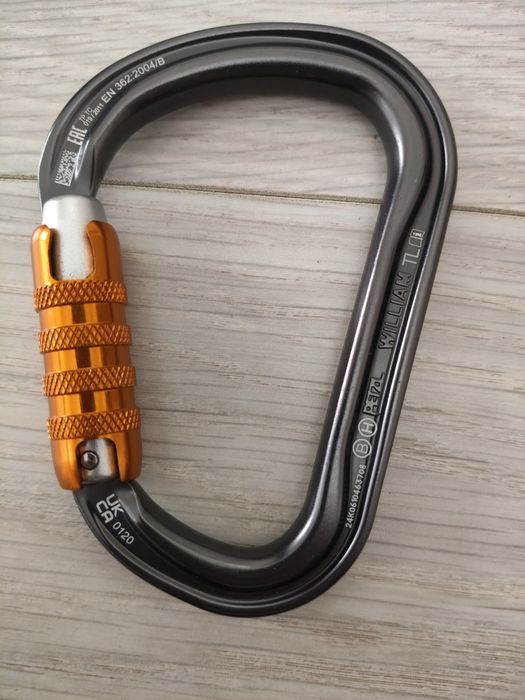 Ham alpinism Petzl Corax mar 2 nou