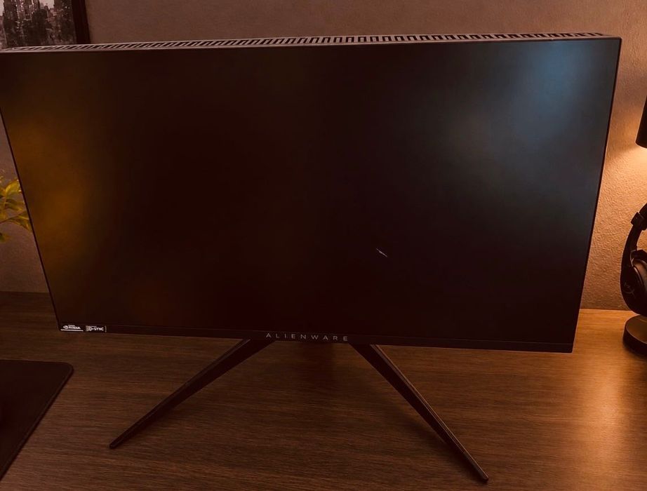 Vand Monitor Gaming Alienware AW2518H 24.5" Full HD, 240Hz, 1ms, NVIDIA G-Sync (Defect estetic)