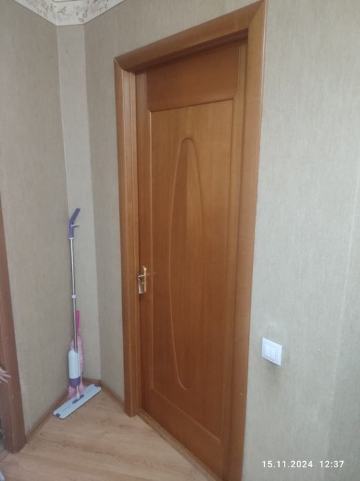 Продам межкомнатные двери