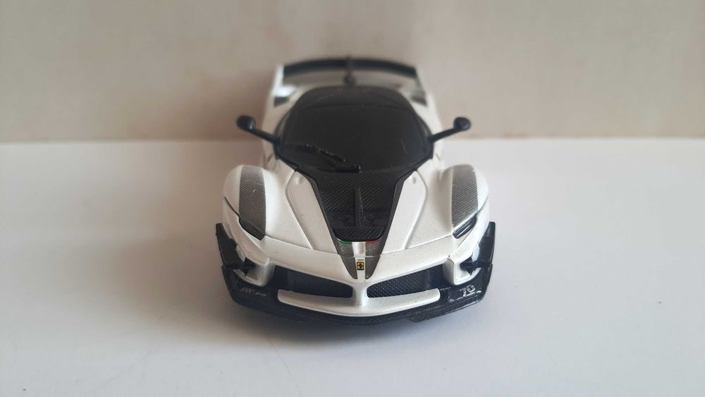 Ferrari Shell Racing Bluetooth Bburago - Мащаб 1:41