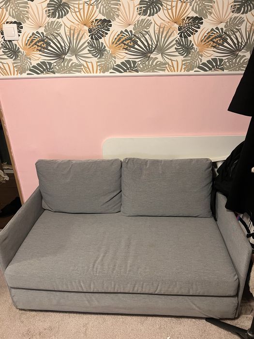 Canapea extensibila IKEA