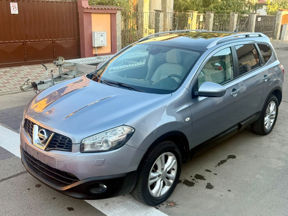 Nissan qashqai 4x4 /7locuri full teckna