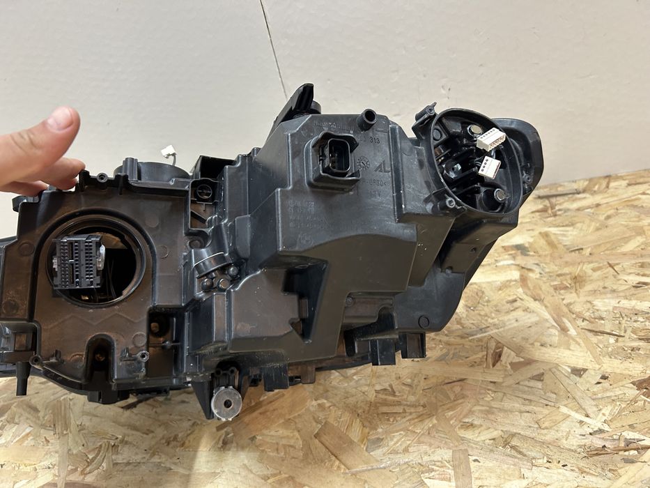 Far faruri bmw G20 G21 seria 3 full led adaptiv  2019-2022