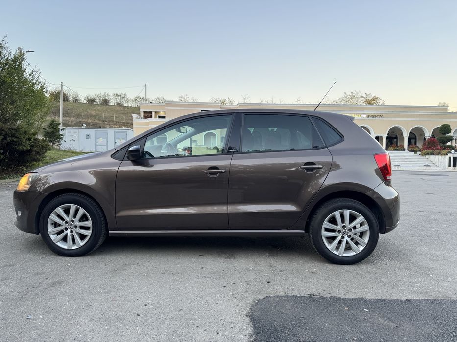 VOLKSWAGEN Polo 2011 — imagine 9